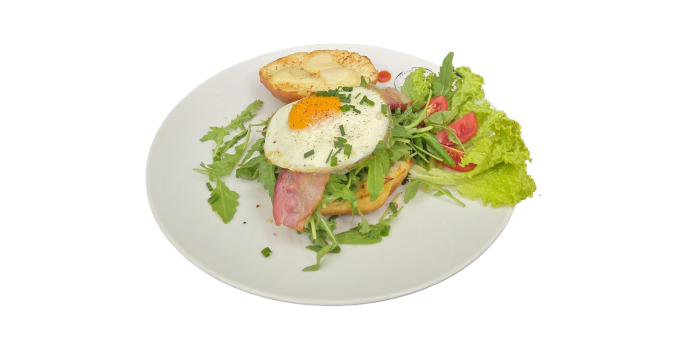 śniadanie Pączek jajko bekon